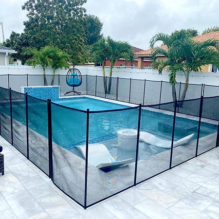 Lux Backyard/Heated Pool/Everglades/Speedway/Keys! Μαϊάμι Εξωτερικό φωτογραφία